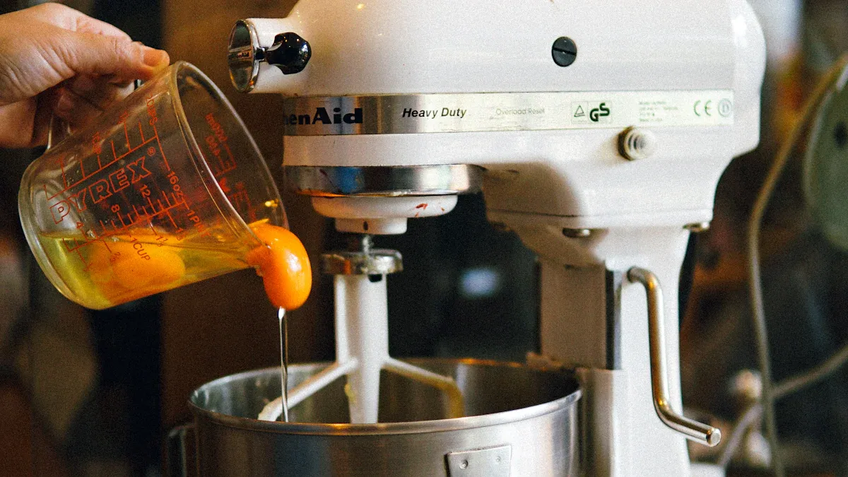 Teste extremo da batedeira de pedestal de 1500 W: quanta massa você realmente consegue sovar sem sobrecarregar?